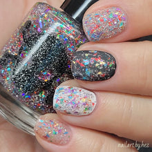 Load image into Gallery viewer, Crushed Baubles - Holiday Quad Collection 2022